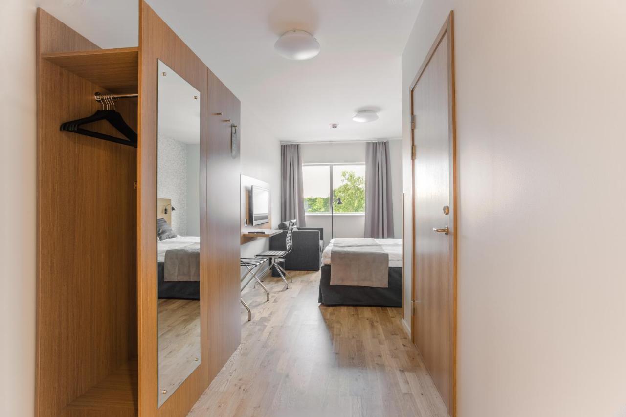 Hotel Spekeroed Stenungsund Bagian luar foto
